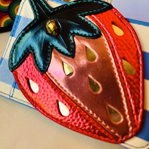 Kurt Geiger London Metallic Strawberry Credit Card Wallet for Phone - (NWT) - Picture 4 of 12